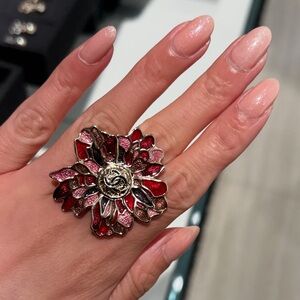 NWT Chanel 25 Floral Ring, Size 54